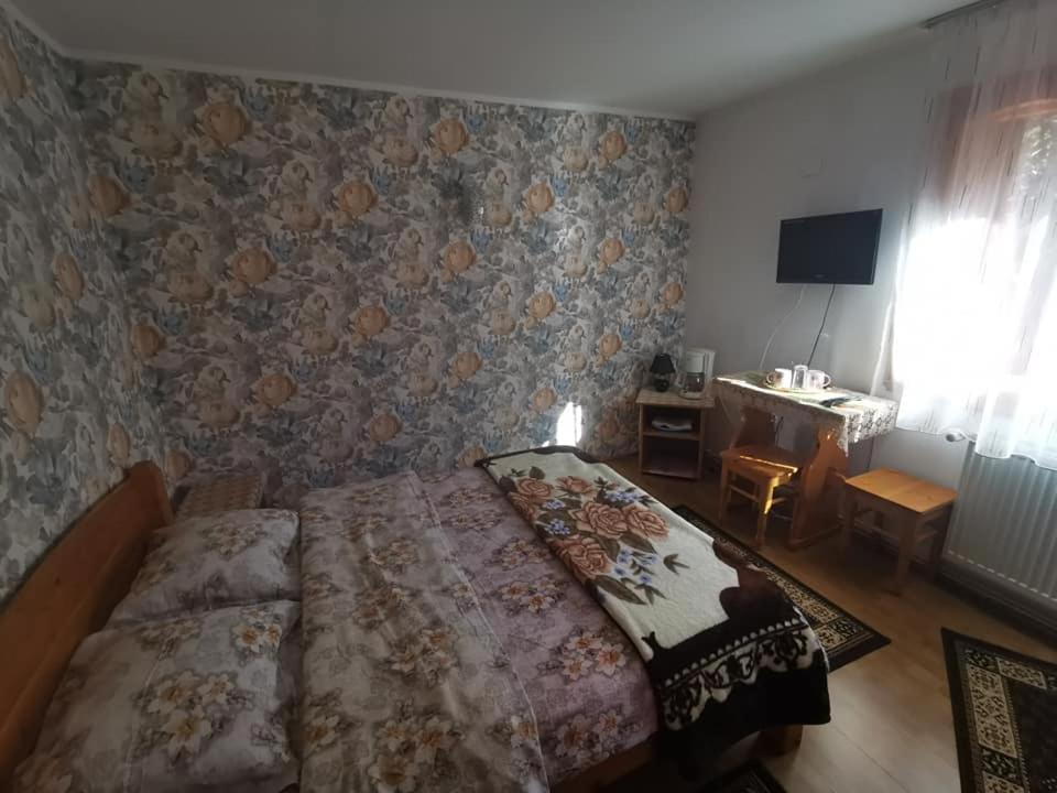 Casa Lav Hotel Sinaia Bagian luar foto