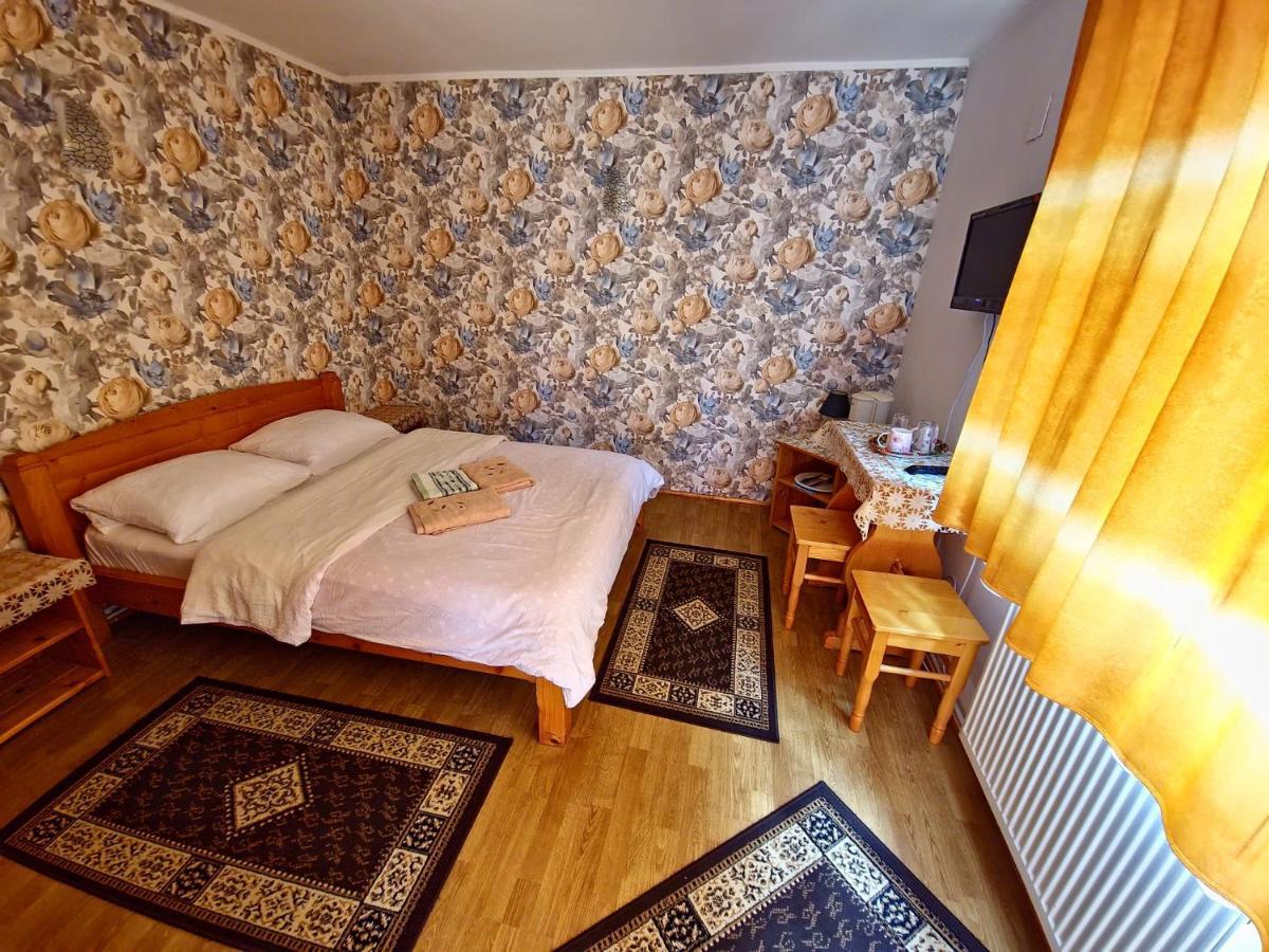 Casa Lav Hotel Sinaia Bagian luar foto